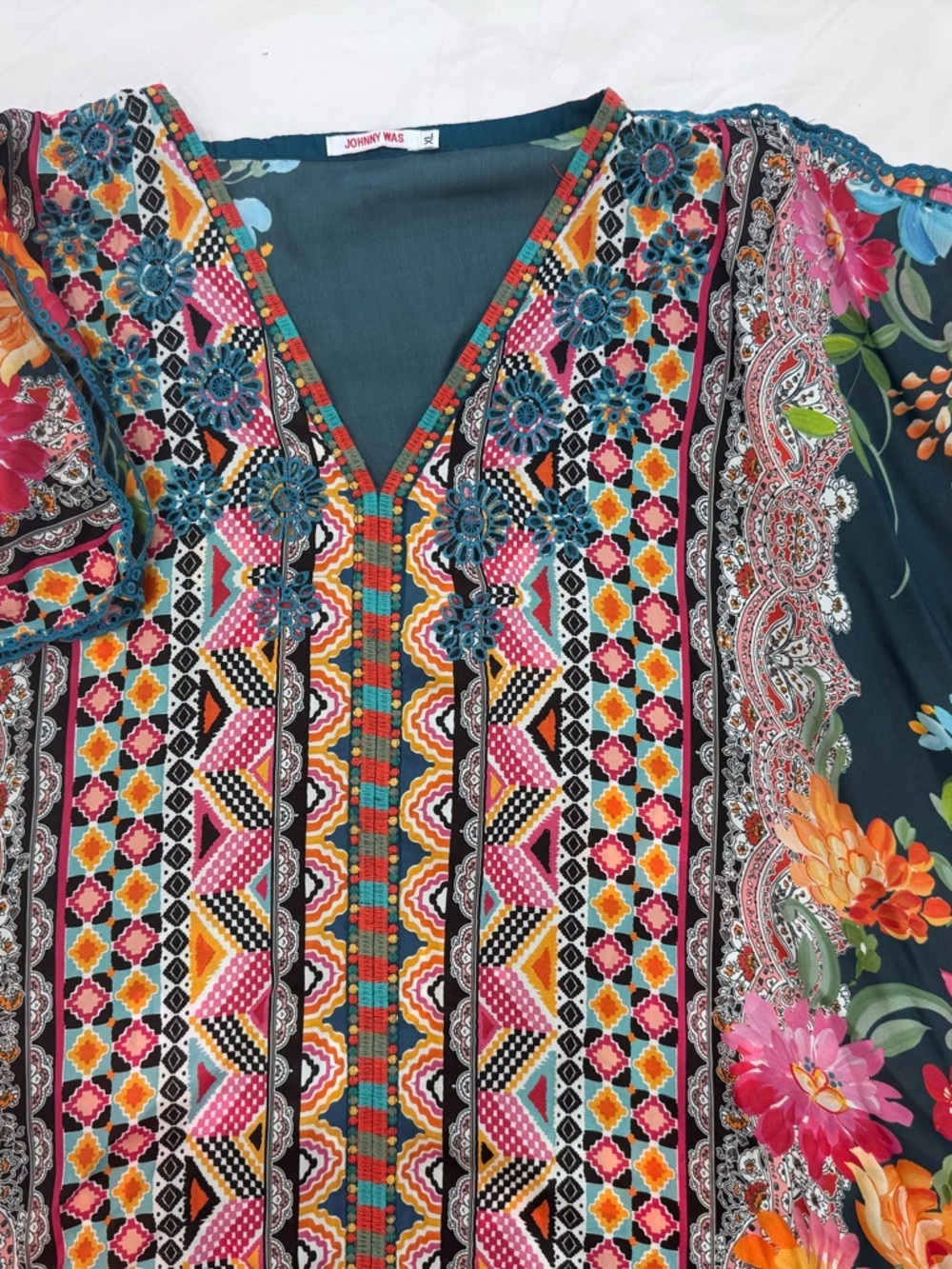 Johnny Was Multicolor Boho Cold-Shoulder V-Neck Tunic - Picture 6 of 6